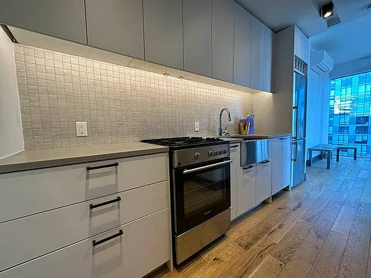 Rented by The KCI Group | media 47