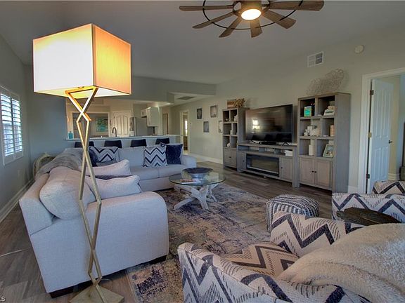 5th image of 8204 Saratoga DR #302