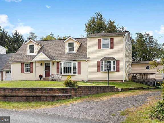 2nd image of 1145 Collegeville Rd