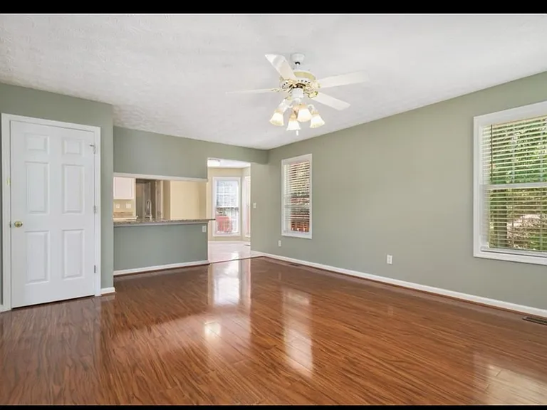 850 Madison Chase Way — Photo 8
