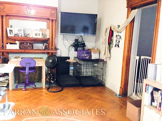 Rented by Farran & Associates | media 31