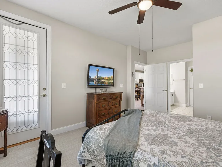 555 Rarity Bay Pkwy #204 — Photo 25