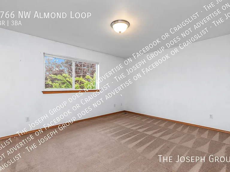 1766 NW Almond Loop — Photo 18