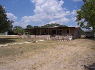 197 NW Scenic Acres Rd, Mountain Home, TX 78058