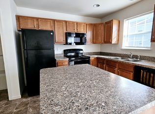 Townhomes at Paxton Creek, Harrisburg, PA 17110
