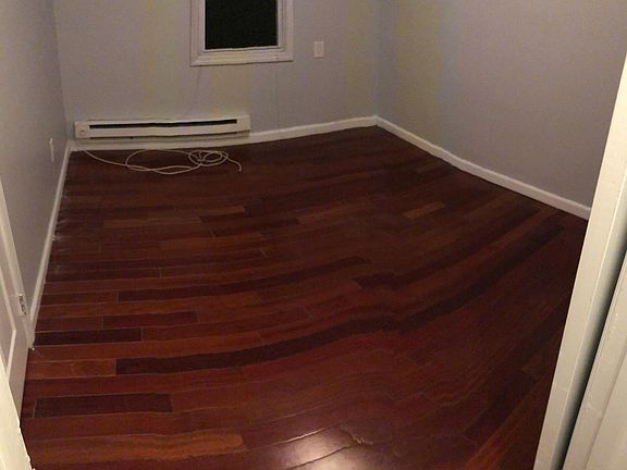 5th image of 994 McLean Ave #1