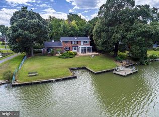 946 Main St, Deale, MD 20751