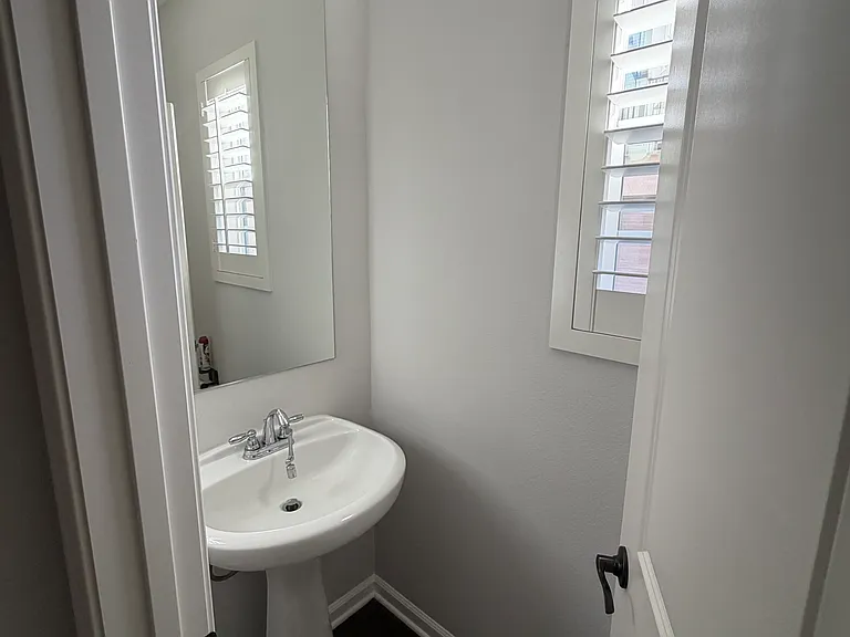 27711 Adonis Ln — Photo 5