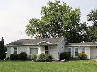 289 N 1st St, Livingston, IL