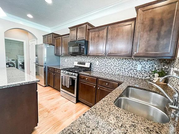 5th image of 5758 Bowery Brook Way