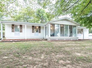 1739 Bruhn Ln, Pevely, MO 63070