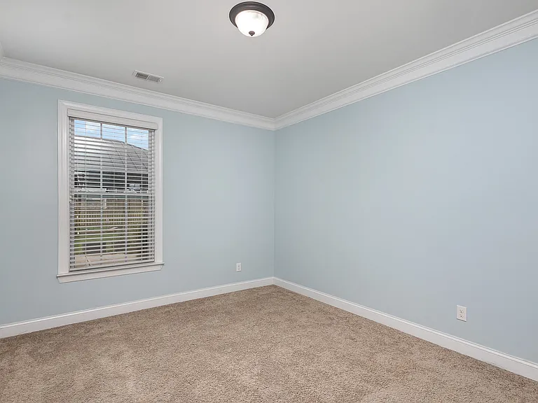 11231 Streamwood Ln NW — Photo 17