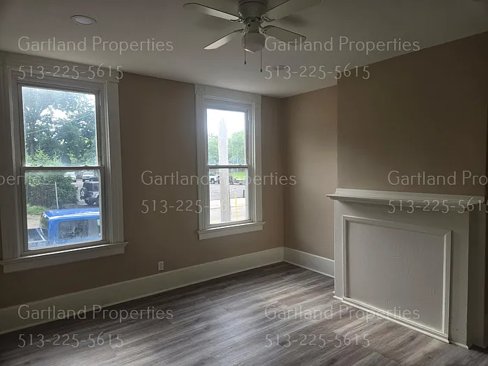 1 bed, 1.0 bath, 1000 sqft, $999 — Photo 2