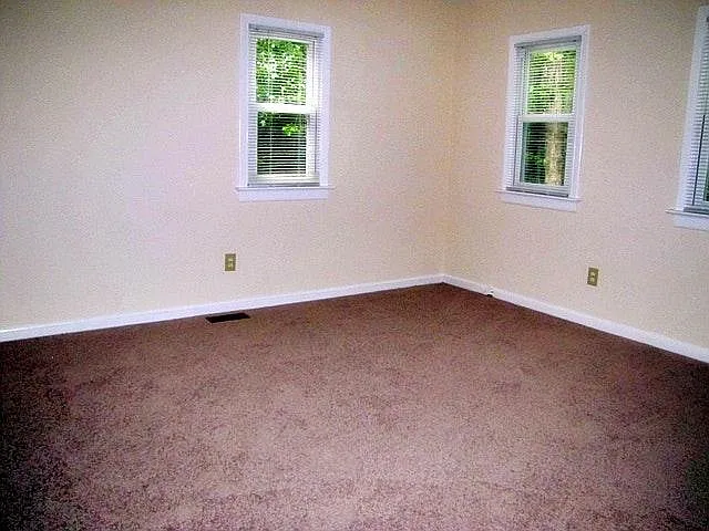 14010 Autumn Woods Rd — Photo 5