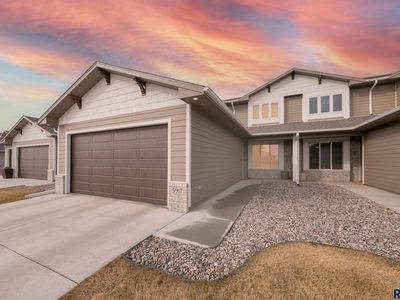 5917 S Spirea Ave, Sioux Falls, SD, 57108