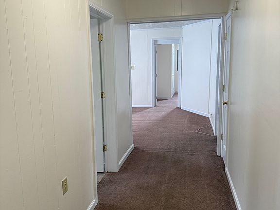 4th image of 126 N Vine St