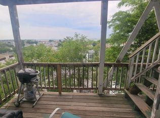120 Gladstone St #1B, Boston, MA 02128