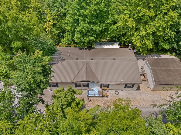 586 Spruce St, Burnside, KY 42519