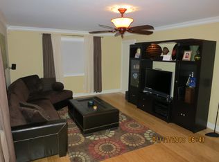 206 Fox Run Ln, Carmel, NY 10512
