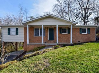 3420 Custis Ave, Roanoke, VA 24018
