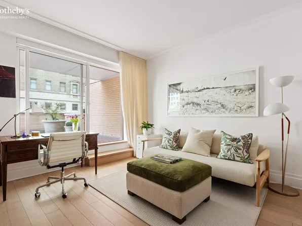 200 East 69th Street image 1 of 17