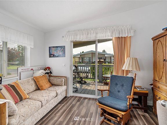 5th image of 9309 21st Ave E