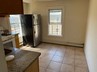 164 Orchard St FLOOR 2, Elizabeth, NJ 07208