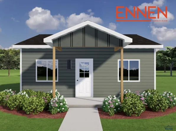 5631 Crystalline Hills Dr, Rapid City, SD 57703