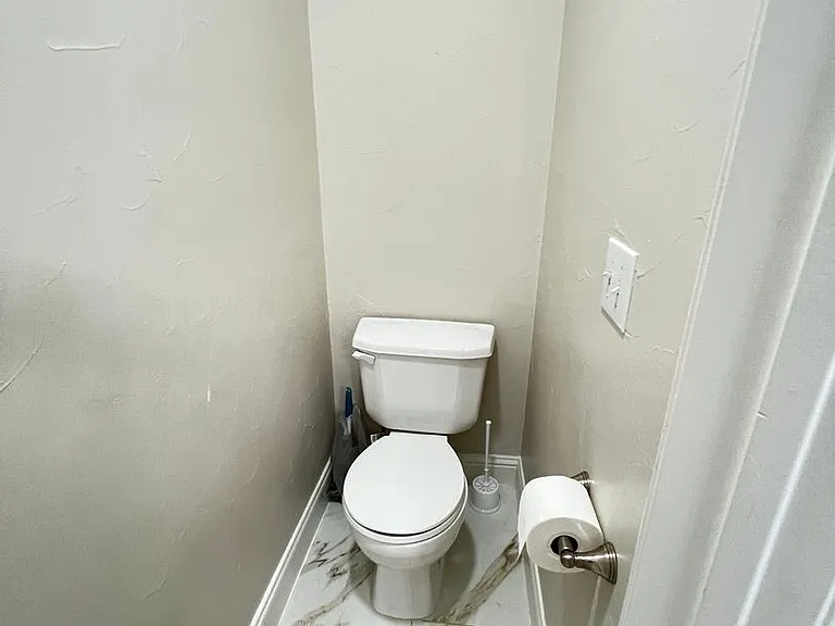 2505 Hunters Run Dr — Photo 42