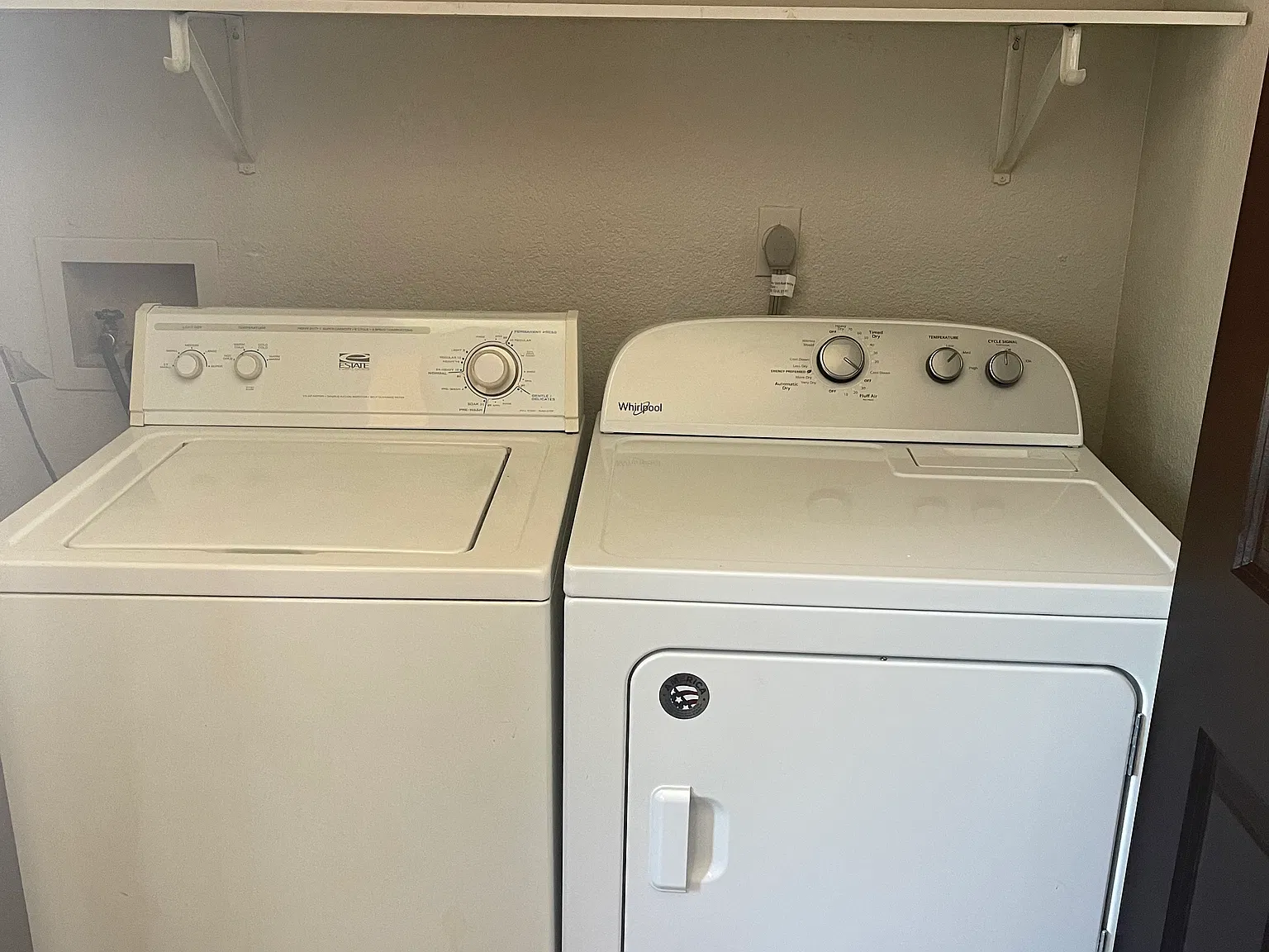 1 bed, 1.5 bath, 1000 sqft, $1,000 — Photo 4