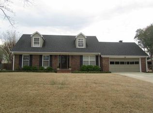 2709 Milford St, Florence, AL 35633