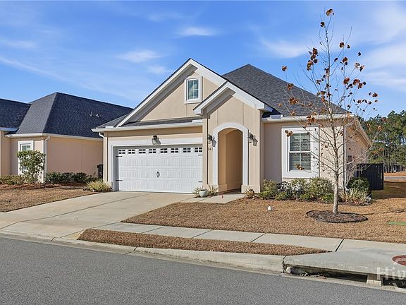 3rd image of 141 Mallory Place