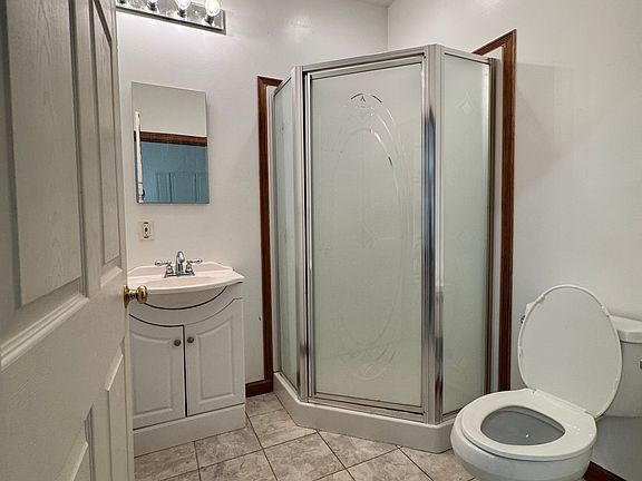 5th image of 7054 Executive Cir