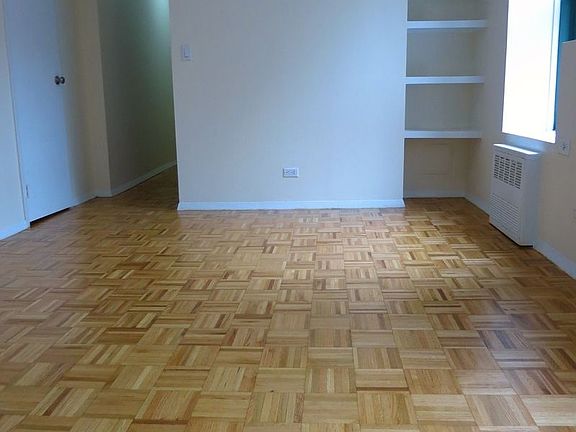 4th image of 523 E 78th St APT 6I
