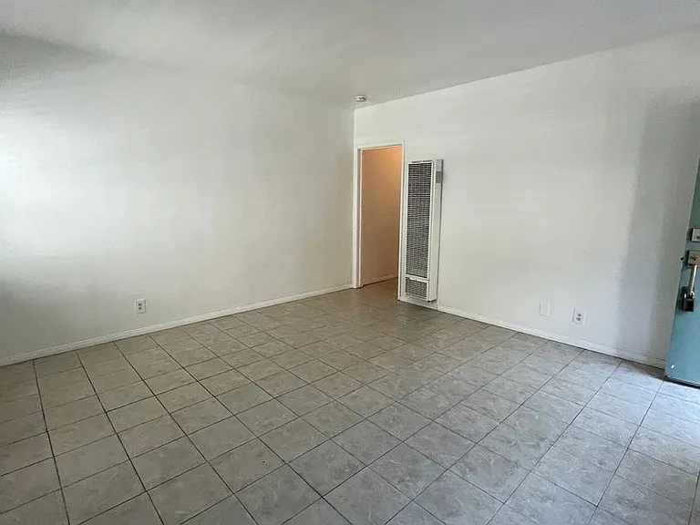 30 N Alboni Place 25 Bonito Ave — Photo 4