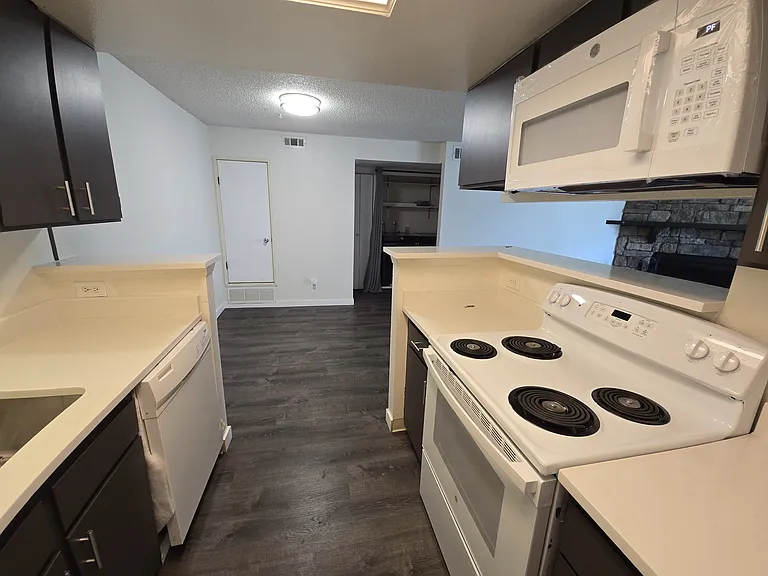 14494 E Colorado Dr #201 — Photo 22