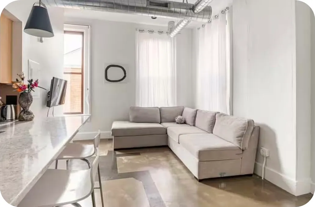 2 bed, 942 sqft, $1,750 — Photo 1
