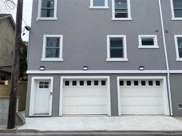 20 Virginia Ave #1B, Long Beach, NY 11561