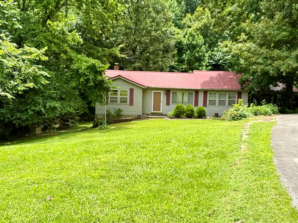 1st image of 2115 Spring Hill Rd