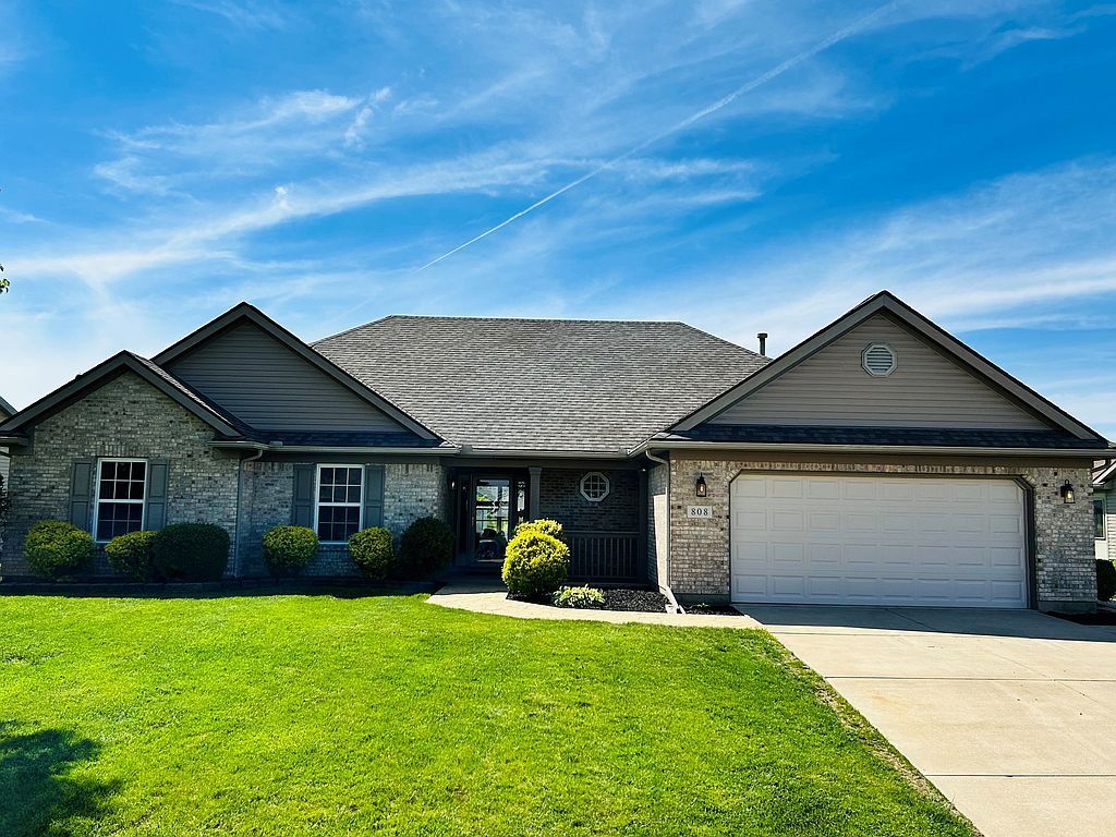 808 Lambert Dr - Property Image