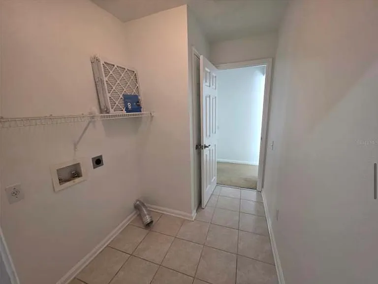 289 Hanging Moss Cir — Photo 4