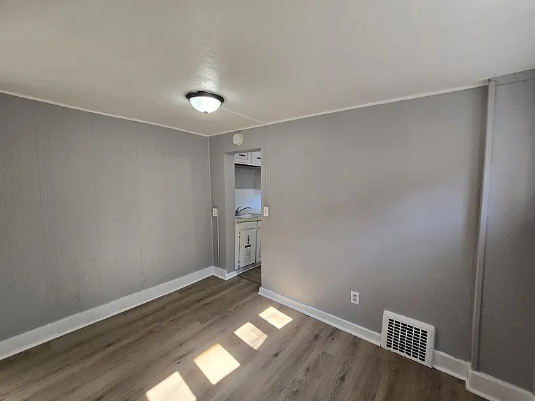 1703 Lafayette St — Photo 5