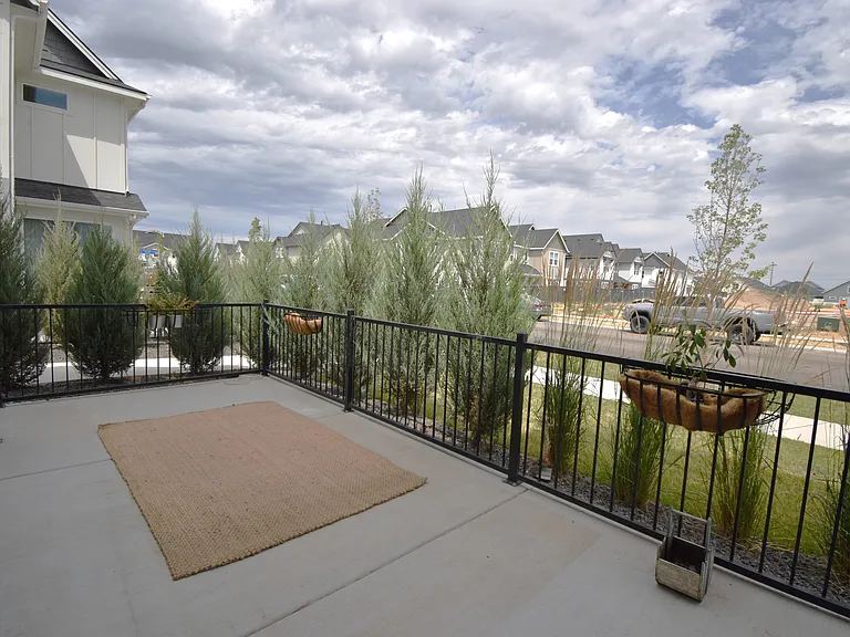 205 S Ripplerock Ln — Photo 6