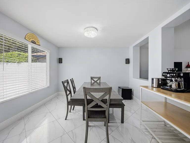 10721 Loughton Ave — Photo 21