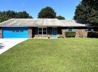 1606 SE South St, Bentonville, AR 72712