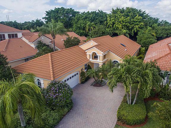 4th image of 10729 Fairmont Village Dr