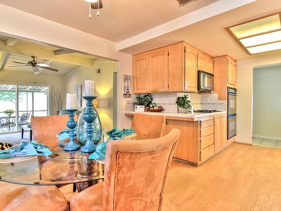 4th image of 1863 Everglades Dr