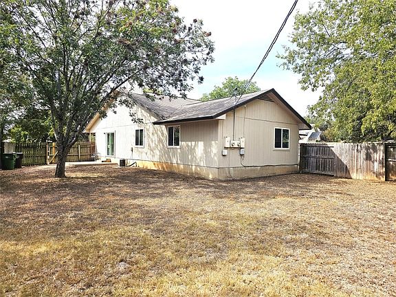 4th image of 1747 Horseshoe Cir #1747