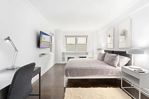 Rented by Corcoran | media 5