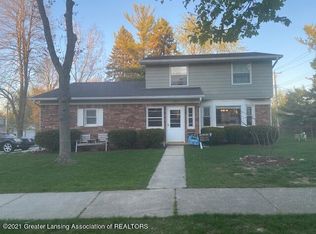 2114 Post Oak Ln, Lansing, MI 48912